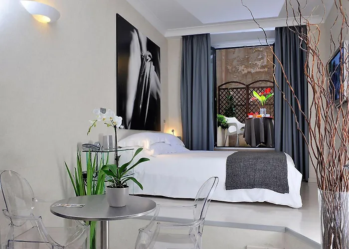 베스트 판테온 게스트하우스 4*